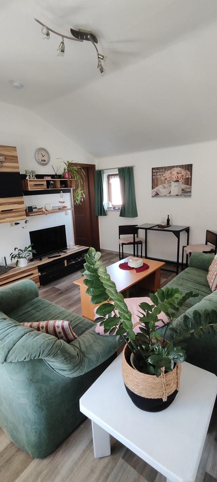 Apartment Lay *